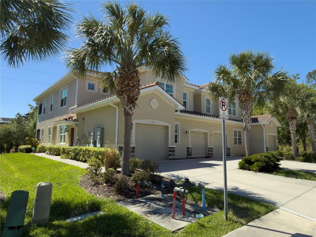 3104 ORIOLE DRIVE 101, Sarasota, FL 34243