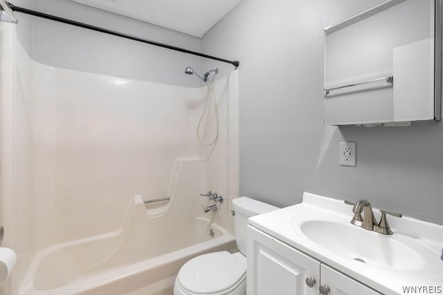 8421 Buffalo Avenue 47, Niagara Falls, NY 14304