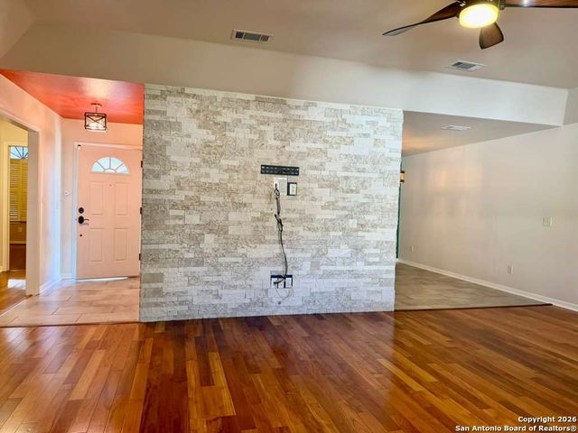 1213 Camellia, New Braunfels, TX 78130