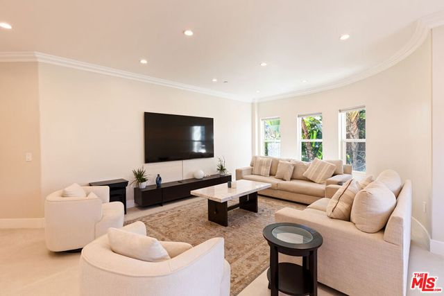 1862 S Bentley Avenue 102, Los Angeles, CA 90025