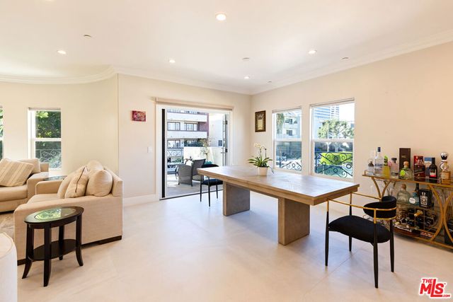 1862 S Bentley Avenue 102, Los Angeles, CA 90025