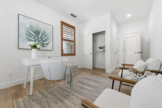 698 W Rico Way, Tracy, CA 95391