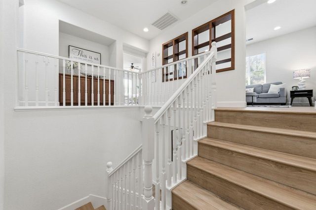 698 W Rico Way, Tracy, CA 95391