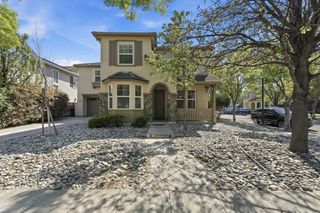 698 W Rico Way, Tracy, CA 95391