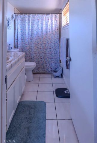 16979 Cherry Hill Drive, Victorville, CA 92395