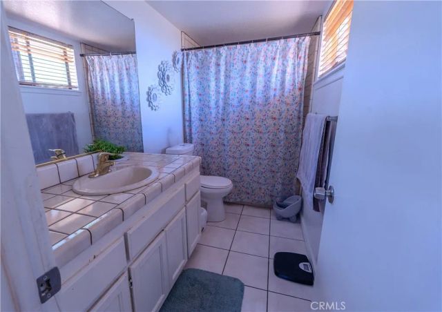 16979 Cherry Hill Drive, Victorville, CA 92395