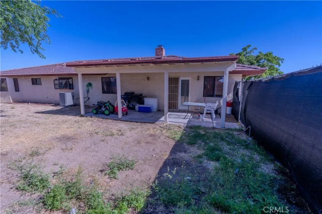16979 Cherry Hill Drive, Victorville, CA 92395