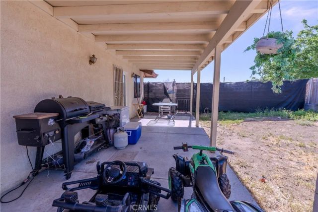 16979 Cherry Hill Drive, Victorville, CA 92395