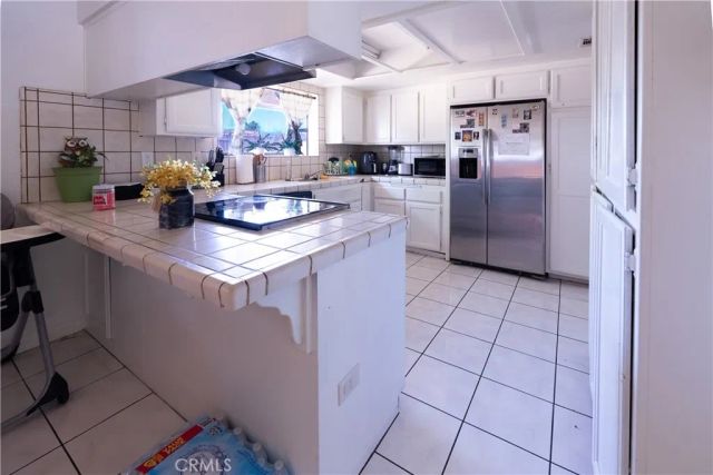 16979 Cherry Hill Drive, Victorville, CA 92395