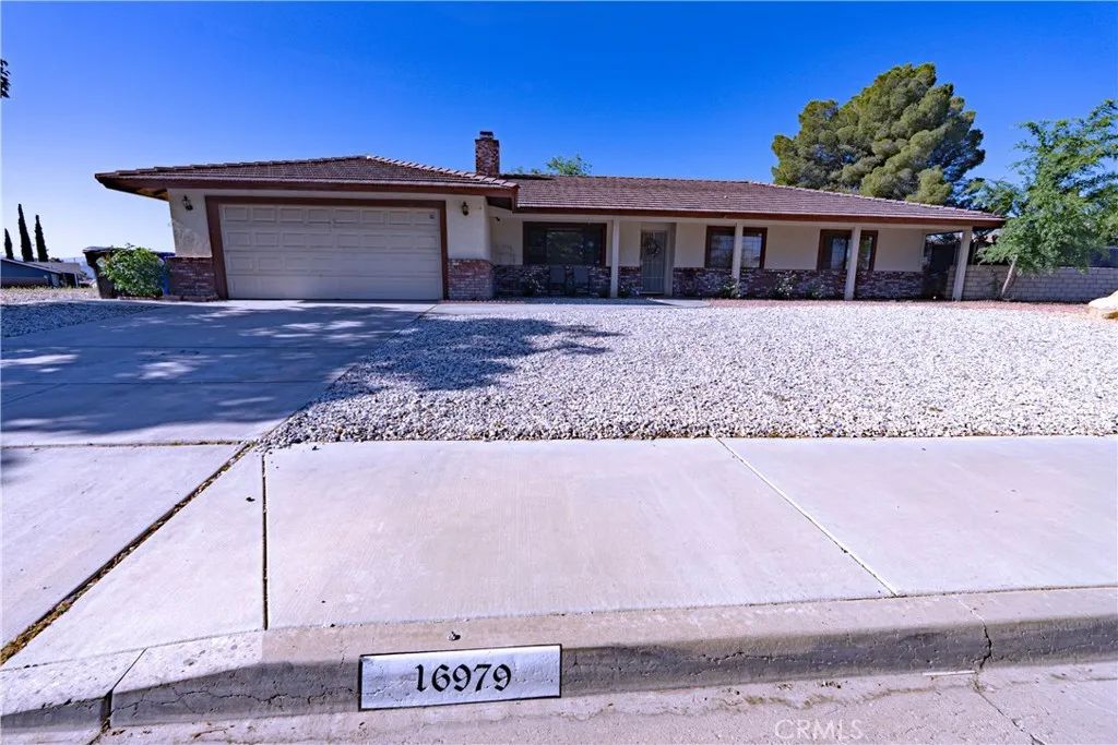 16979 Cherry Hill Drive, Victorville, CA 92395