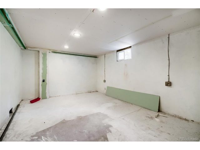 4651 Sherman St, Denver, CO 80216