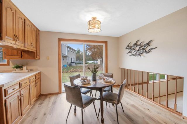 1310 SANDSTONE PLACE, Green Bay, WI 54313