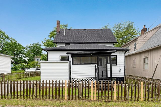 110 N Sheridan Street, Kendallville, IN 46755