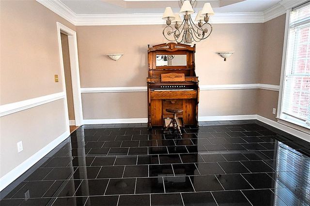 311 Hidden Lakes Drive, Carrollton, GA 30116