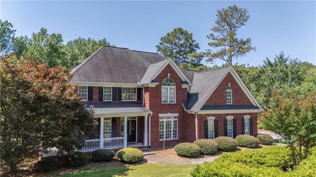 311 Hidden Lakes Drive, Carrollton, GA 30116
