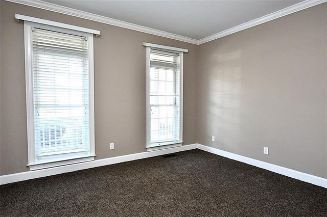 311 Hidden Lakes Drive, Carrollton, GA 30116