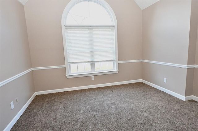 311 Hidden Lakes Drive, Carrollton, GA 30116