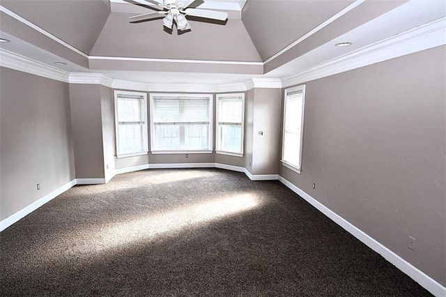 311 Hidden Lakes Drive, Carrollton, GA 30116