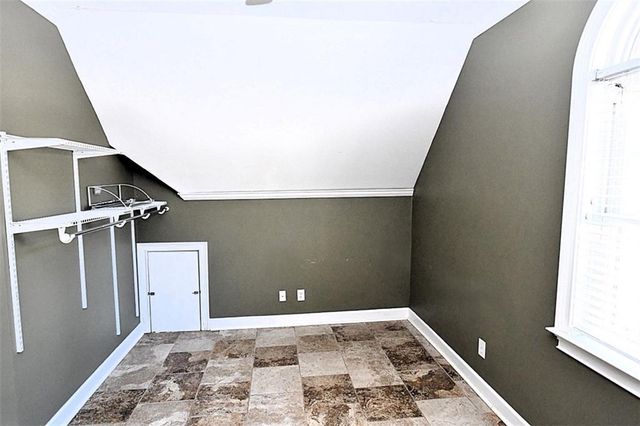 311 Hidden Lakes Drive, Carrollton, GA 30116