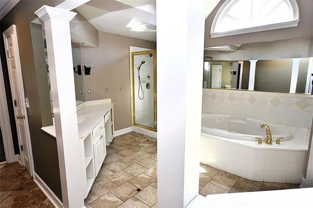 311 Hidden Lakes Drive, Carrollton, GA 30116