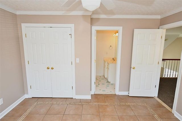 311 Hidden Lakes Drive, Carrollton, GA 30116