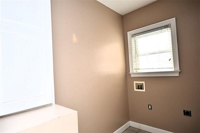 311 Hidden Lakes Drive, Carrollton, GA 30116