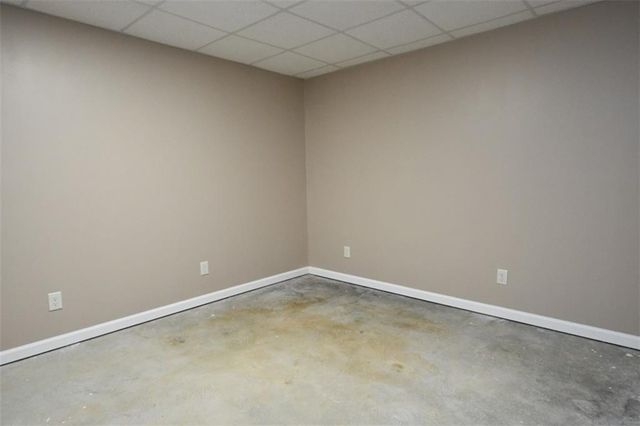 311 Hidden Lakes Drive, Carrollton, GA 30116