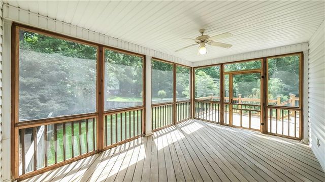 311 Hidden Lakes Drive, Carrollton, GA 30116