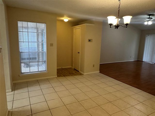 2121 Hepburn Street 104, Houston, TX 77054