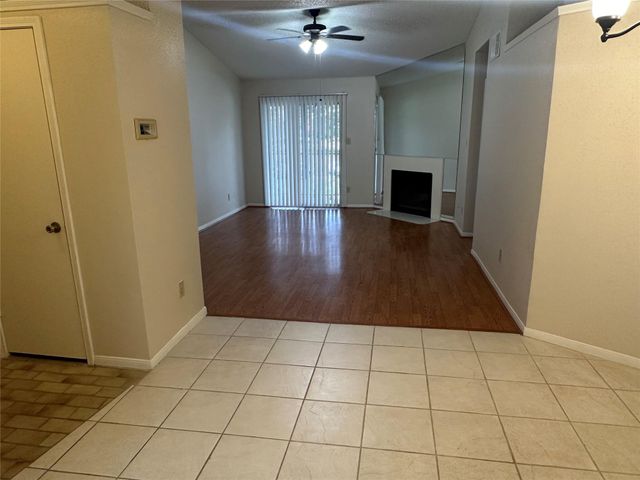 2121 Hepburn Street 104, Houston, TX 77054
