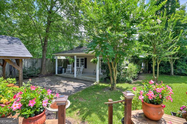 215 SE Barnard Avenue, Aiken, SC 29801