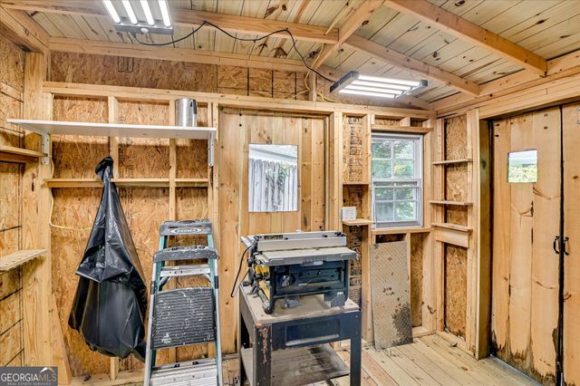 215 SE Barnard Avenue, Aiken, SC 29801