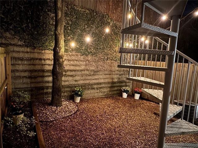 1250 Breuer Mews, Atlanta, GA 30318