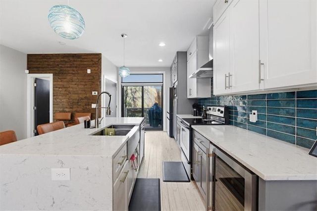 1250 Breuer Mews, Atlanta, GA 30318