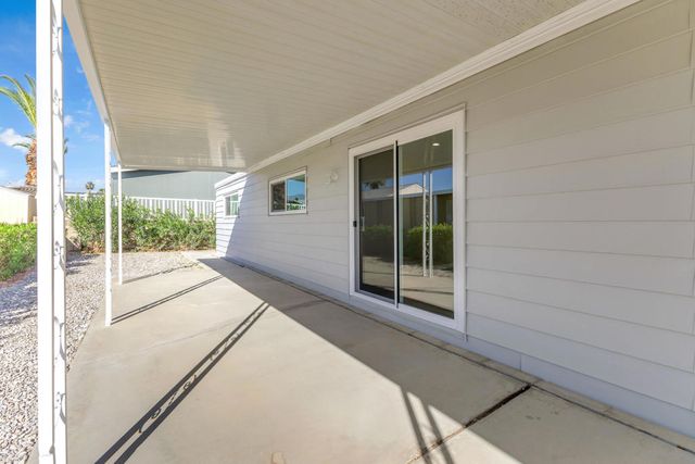 39163 Warm Springs Drive, Palm Desert, CA 92260