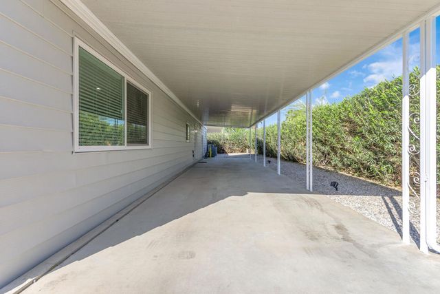 39163 Warm Springs Drive, Palm Desert, CA 92260