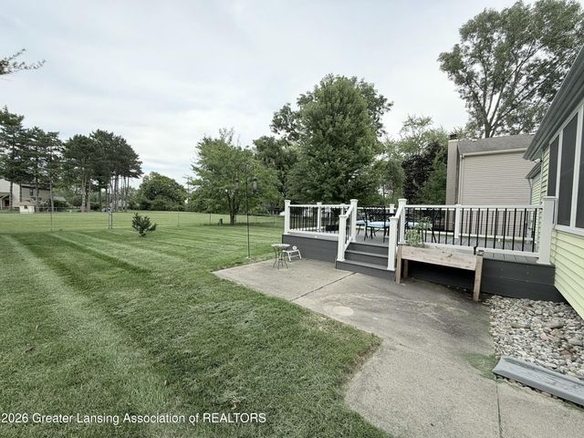 451 Park Meadows Drive, Lansing, MI 48917