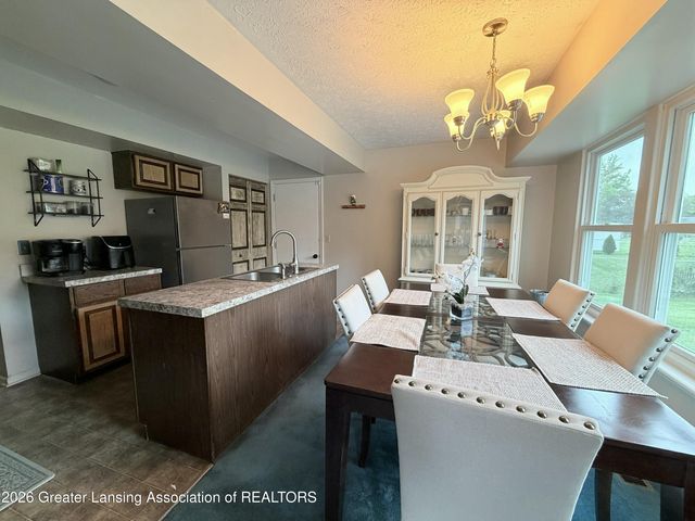 451 Park Meadows Drive, Lansing, MI 48917
