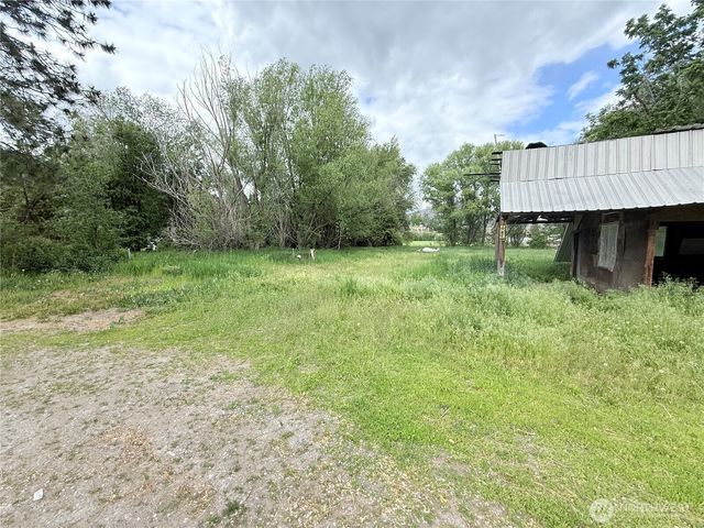 1485 B Old Hwy 97, Malott, WA 98829