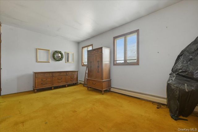 418 Myrtle Avenue, West Islip, NY 11795