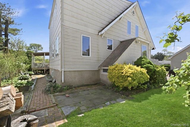 418 Myrtle Avenue, West Islip, NY 11795