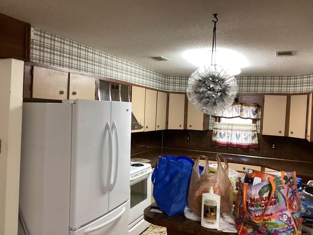 10323 W 20th Street, Little Rock, AR 72205