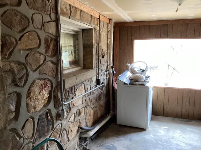 10323 W 20th Street, Little Rock, AR 72205