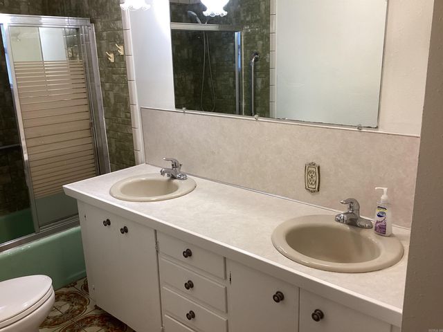 10323 W 20th Street, Little Rock, AR 72205