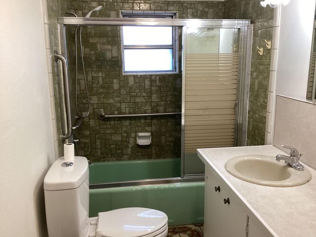 10323 W 20th Street, Little Rock, AR 72205