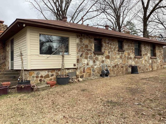 10323 W 20th Street, Little Rock, AR 72205