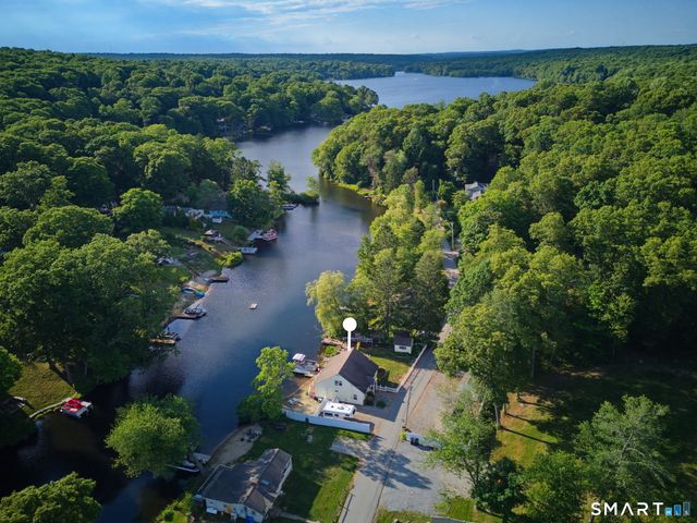 15 East Shore Drive, East Haddam, CT 06415