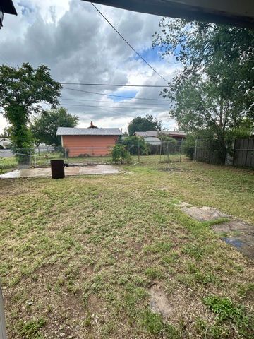 204 E 11th Street, San Angelo, TX 76903