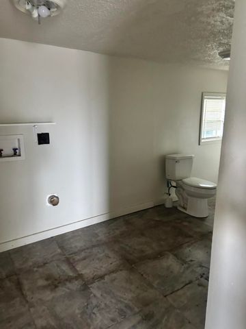 204 E 11th Street, San Angelo, TX 76903