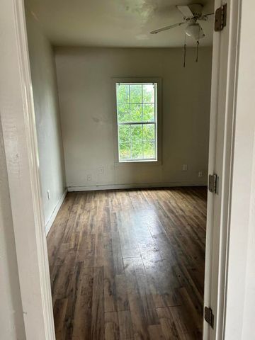 204 E 11th Street, San Angelo, TX 76903